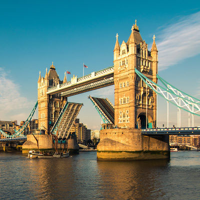 Top 5 Star Luxury Boutique Hotel Tower Bridge London, England - The Lalit